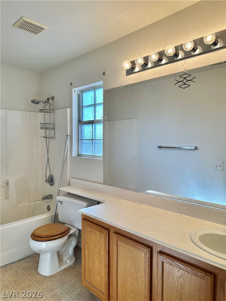 11172 Whooping Crane, Las Vegas, NV 89144