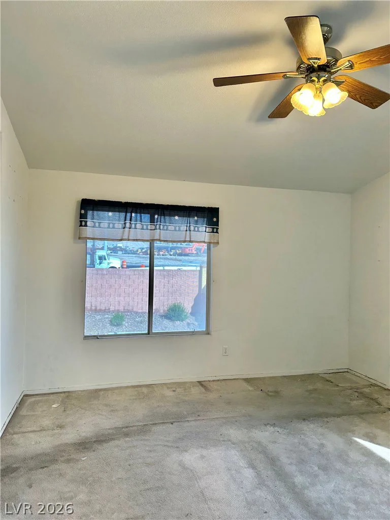 11172 Whooping Crane, Las Vegas, NV 89144