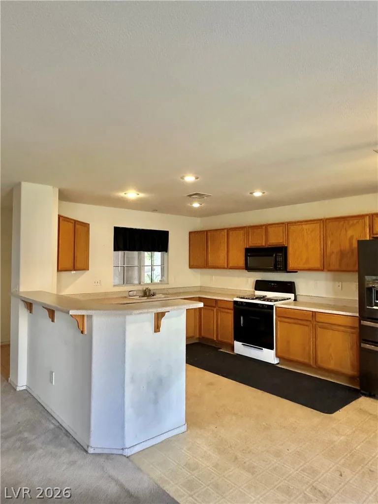 11172 Whooping Crane, Las Vegas, NV 89144