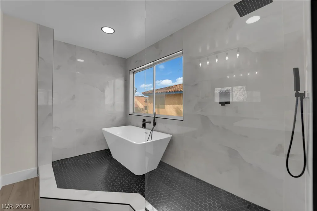 5060 Ridgeview, Las Vegas, NV 89120