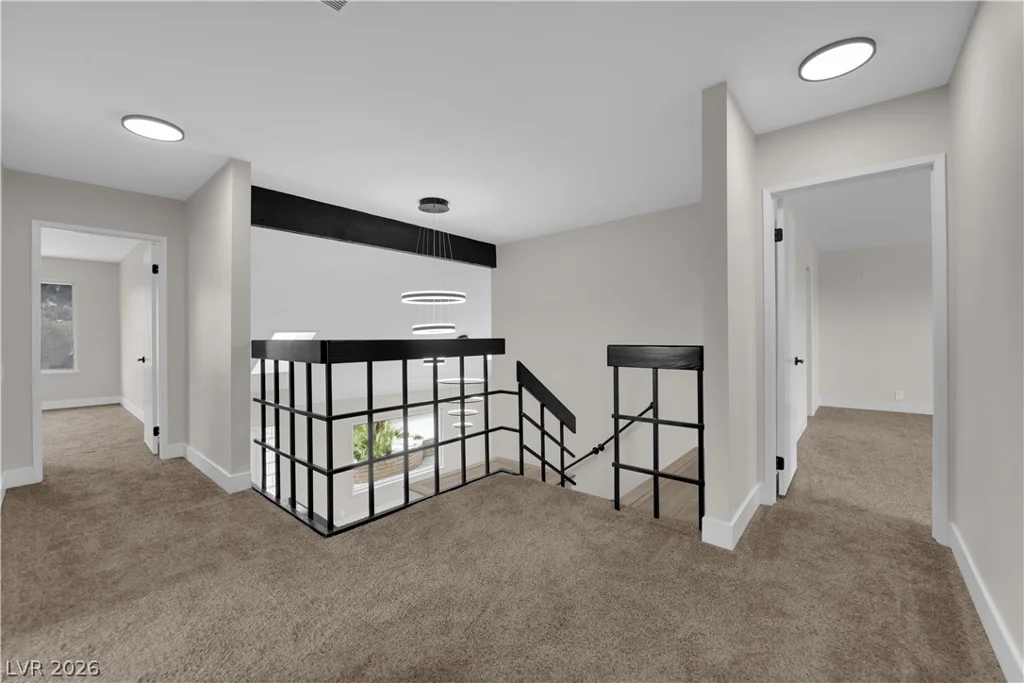 5060 Ridgeview, Las Vegas, NV 89120