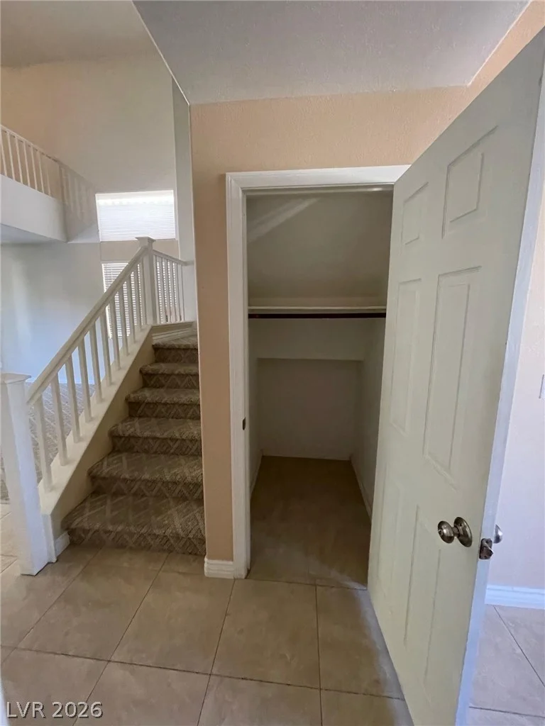 628 Baldurn, Las Vegas, NV 89183