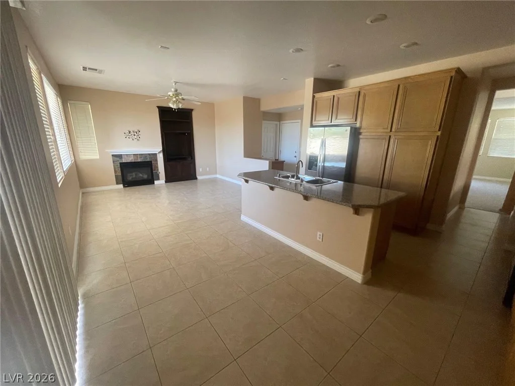 628 Baldurn, Las Vegas, NV 89183