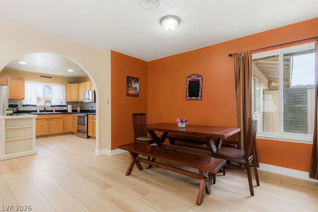 4092 Harmon, Las Vegas, NV 89121