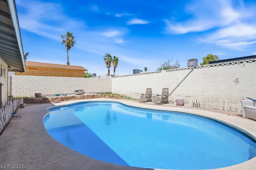 4092 Harmon, Las Vegas, NV 89121
