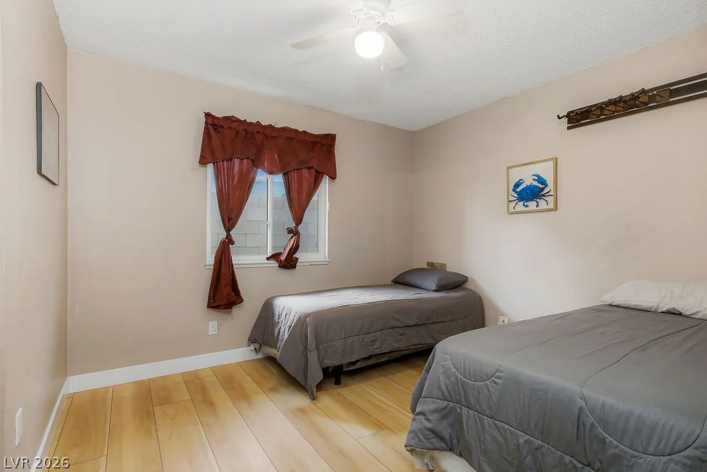 4092 Harmon, Las Vegas, NV 89121