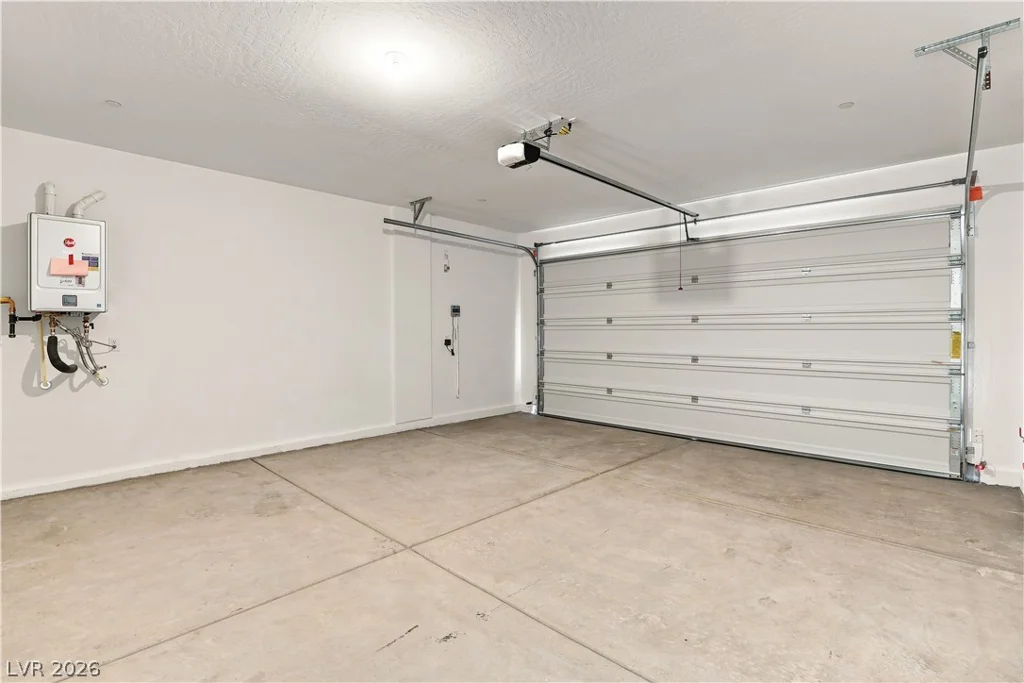 8231 Dwayne Frye, Las Vegas, NV 89148