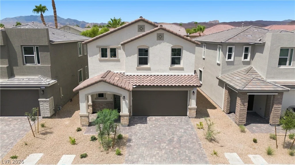 8231 Dwayne Frye, Las Vegas, NV 89148