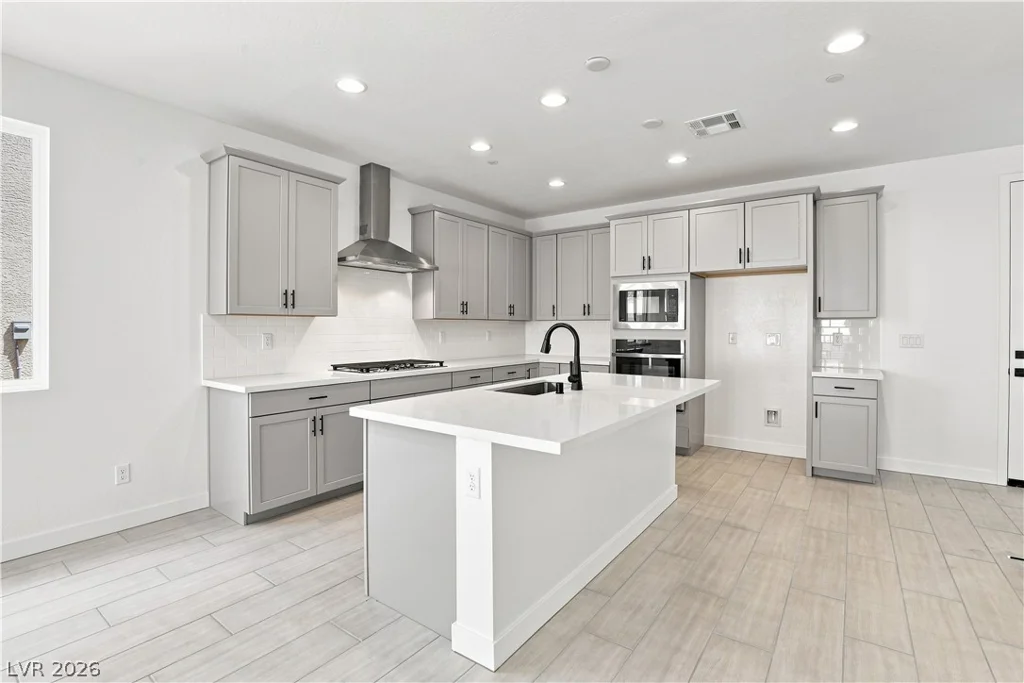 8231 Dwayne Frye, Las Vegas, NV 89148