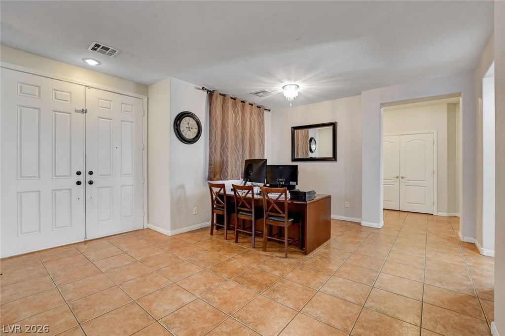 5819 Toofer Winds, Las Vegas, NV 89131