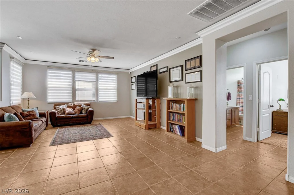 5819 Toofer Winds, Las Vegas, NV 89131