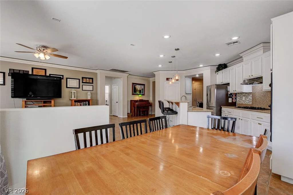 5819 Toofer Winds, Las Vegas, NV 89131