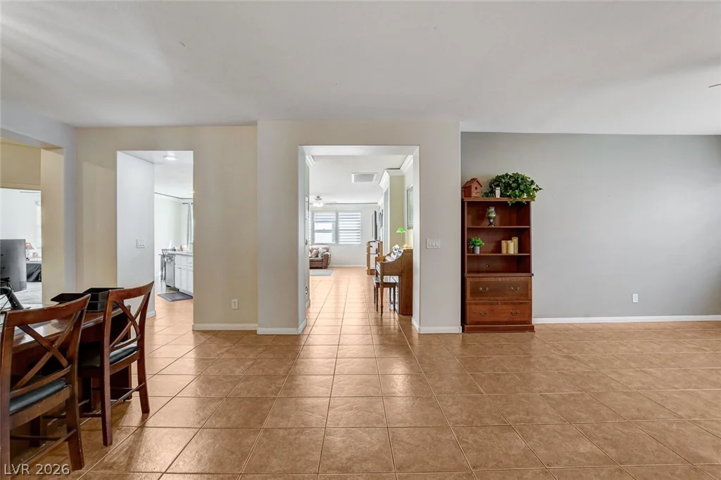 5819 Toofer Winds, Las Vegas, NV 89131