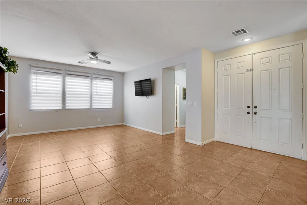 5819 Toofer Winds, Las Vegas, NV 89131