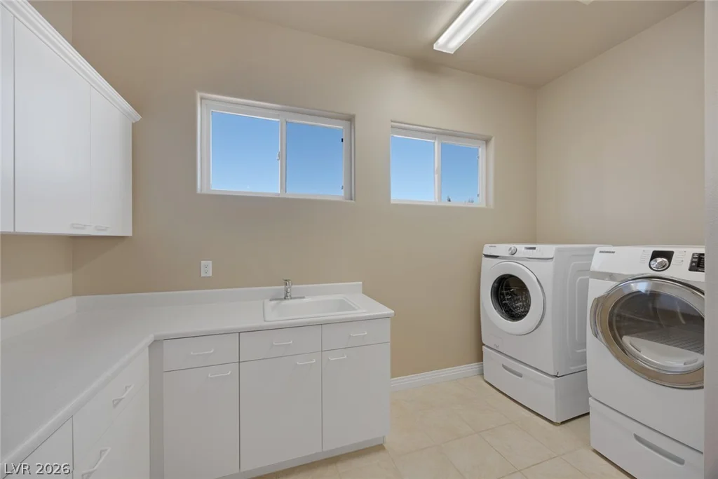 2050 Troon, Henderson, NV 89074