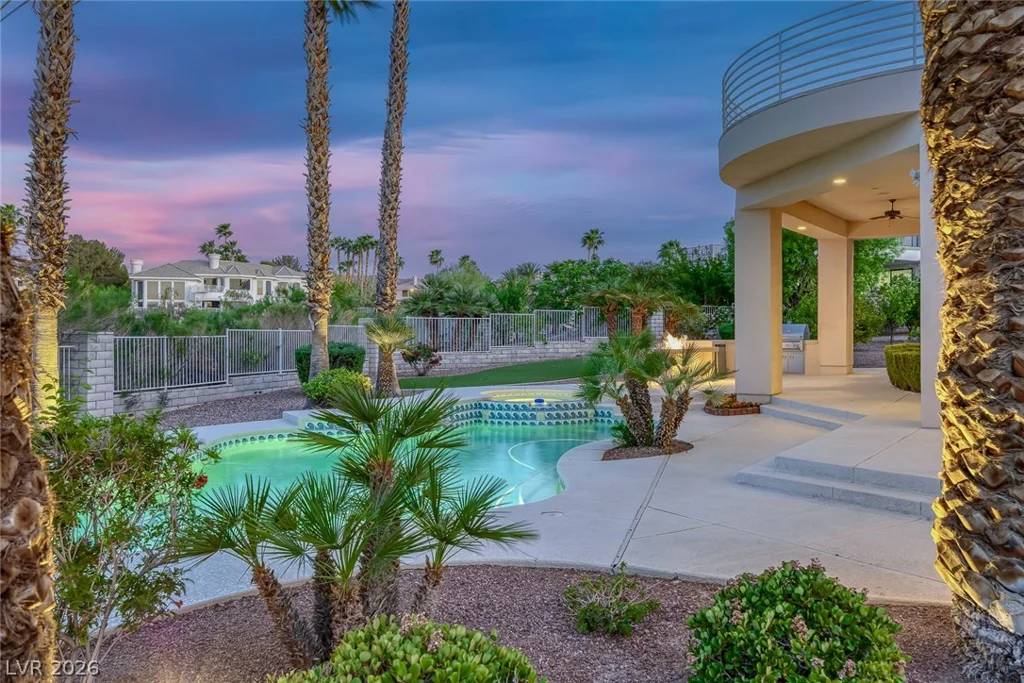 2050 Troon, Henderson, NV 89074