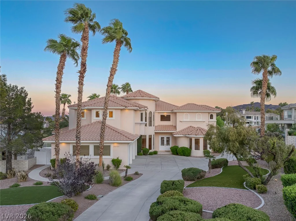 2050 Troon, Henderson, NV 89074