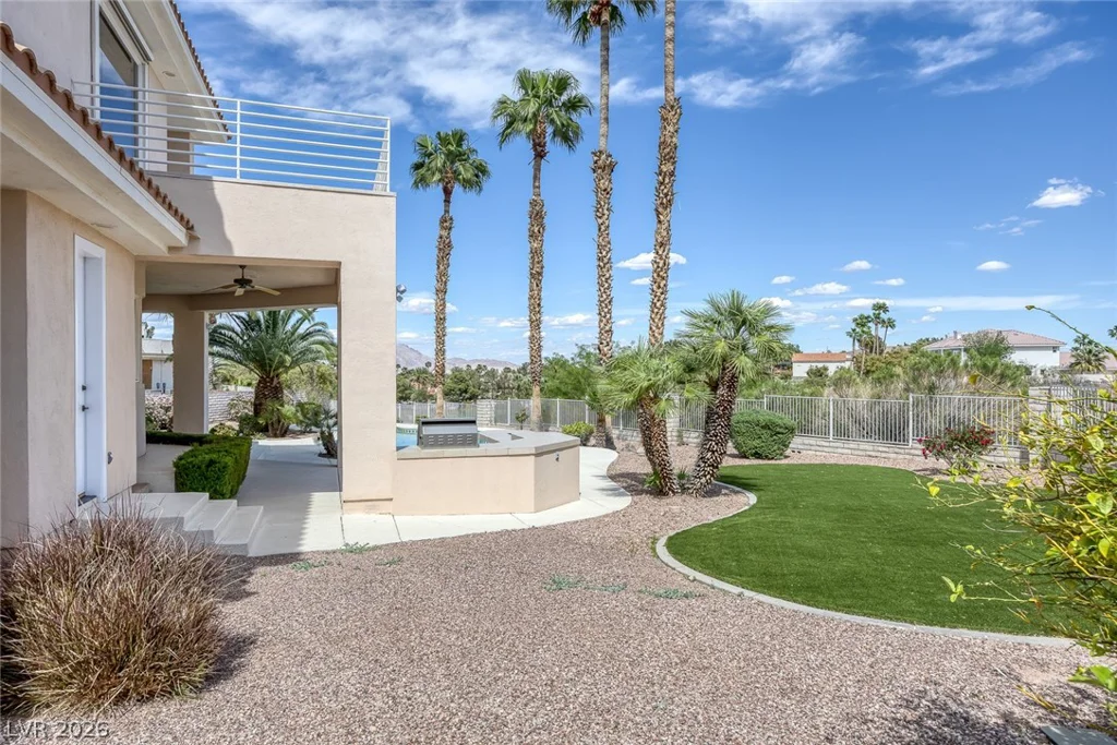 2050 Troon, Henderson, NV 89074