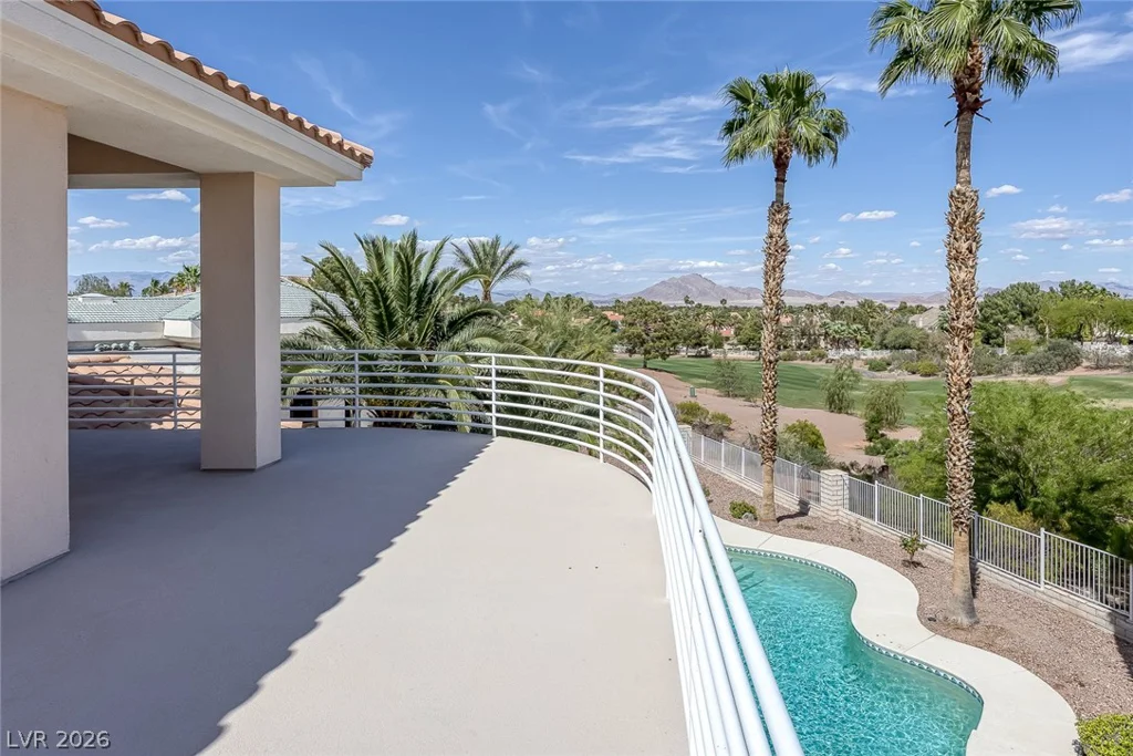 2050 Troon, Henderson, NV 89074