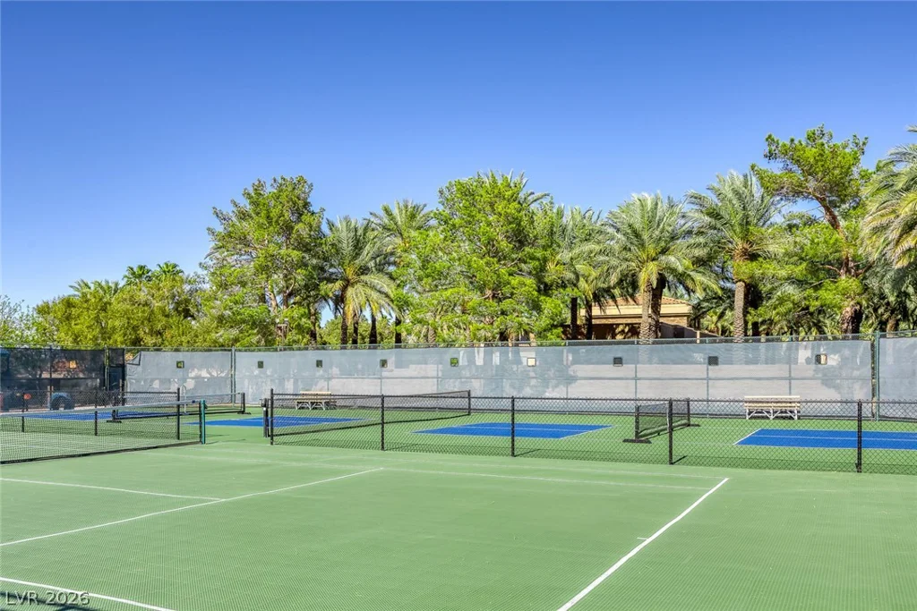 2050 Troon, Henderson, NV 89074