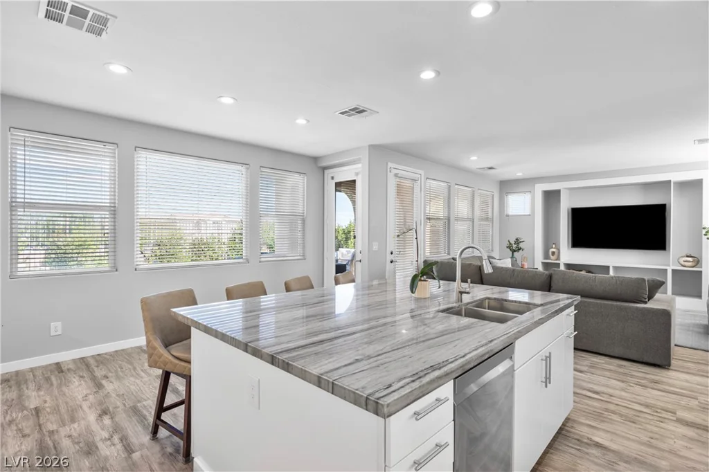 564 Ivy Spring, Las Vegas, NV 89138