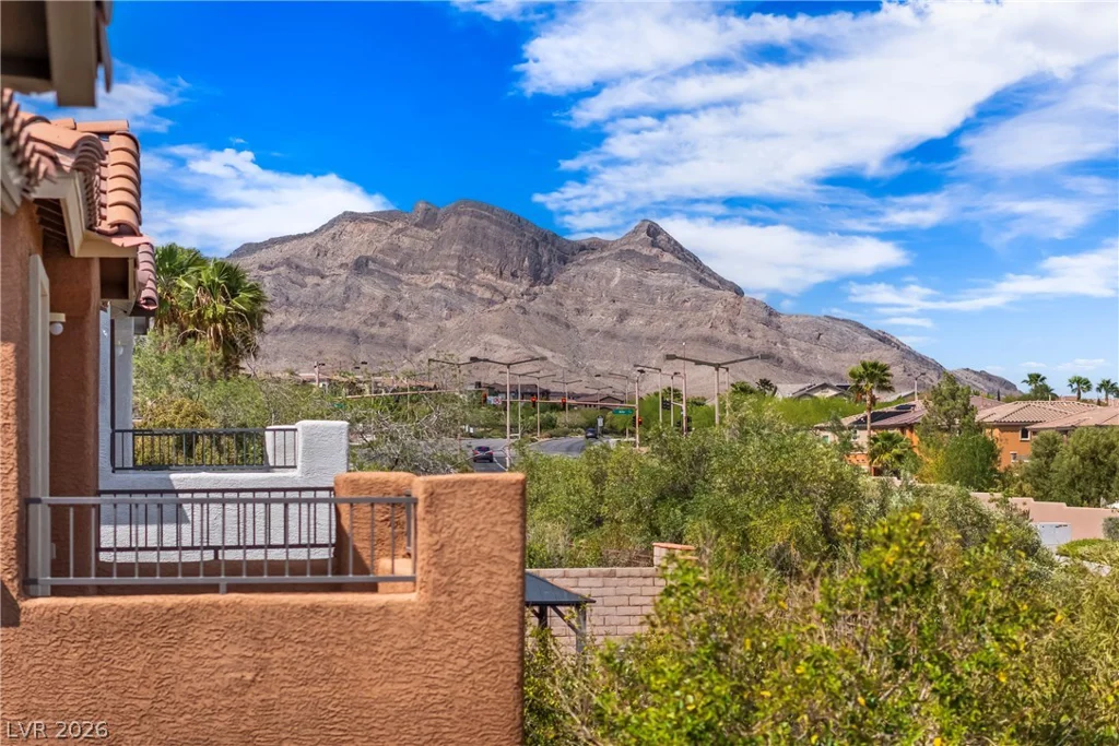 564 Ivy Spring, Las Vegas, NV 89138