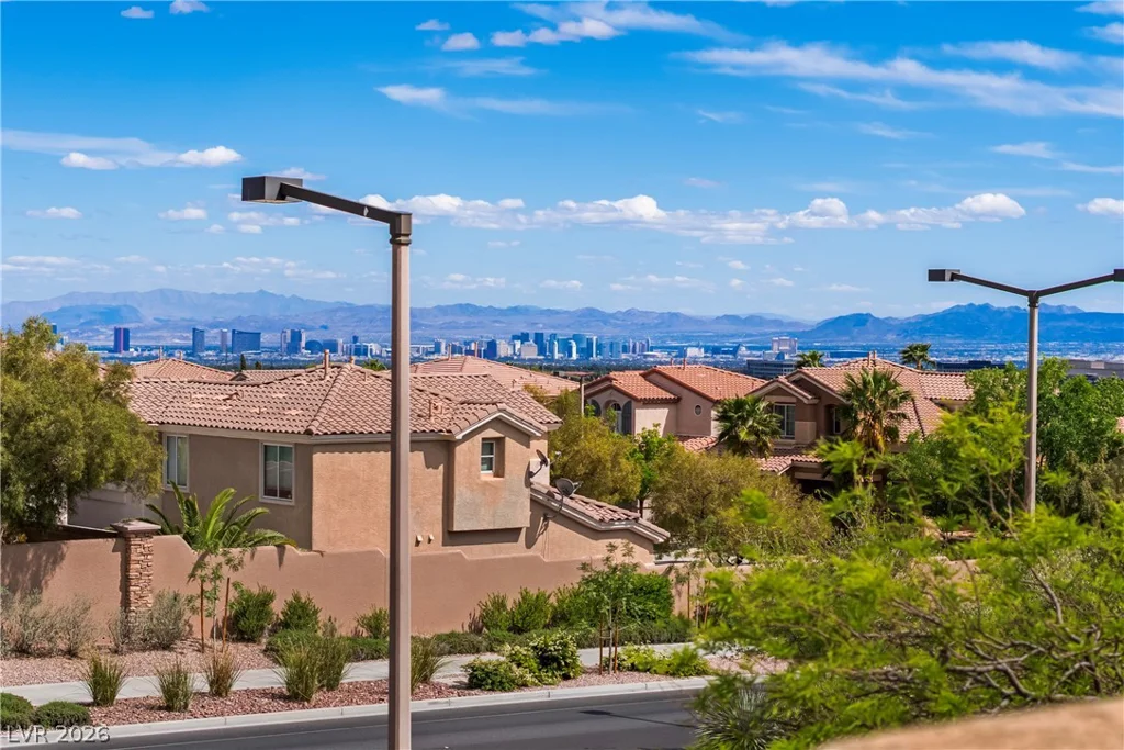 564 Ivy Spring, Las Vegas, NV 89138