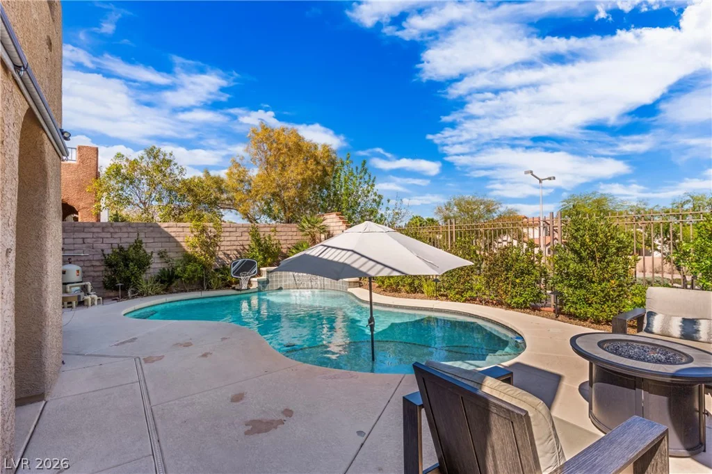 564 Ivy Spring, Las Vegas, NV 89138