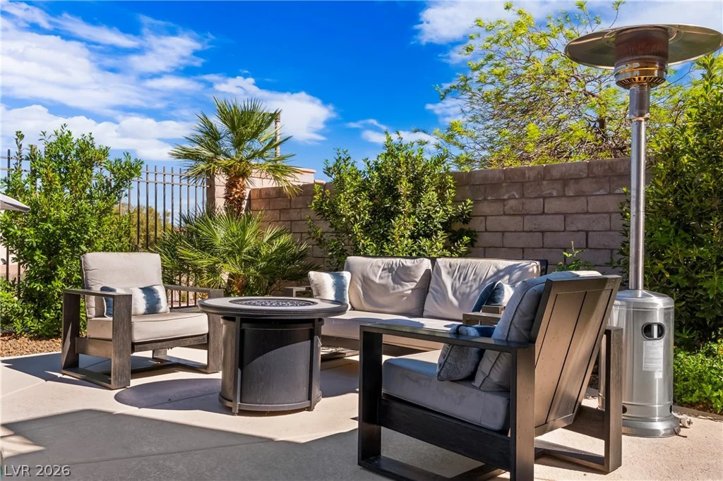 564 Ivy Spring, Las Vegas, NV 89138