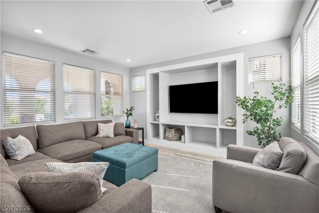 564 Ivy Spring, Las Vegas, NV 89138