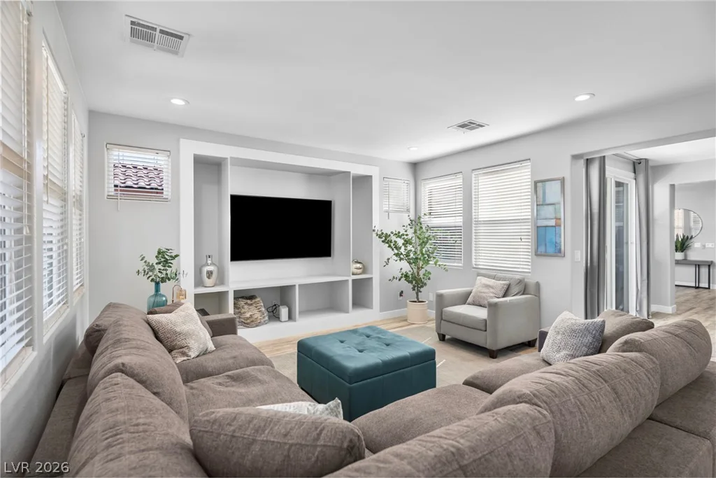 564 Ivy Spring, Las Vegas, NV 89138