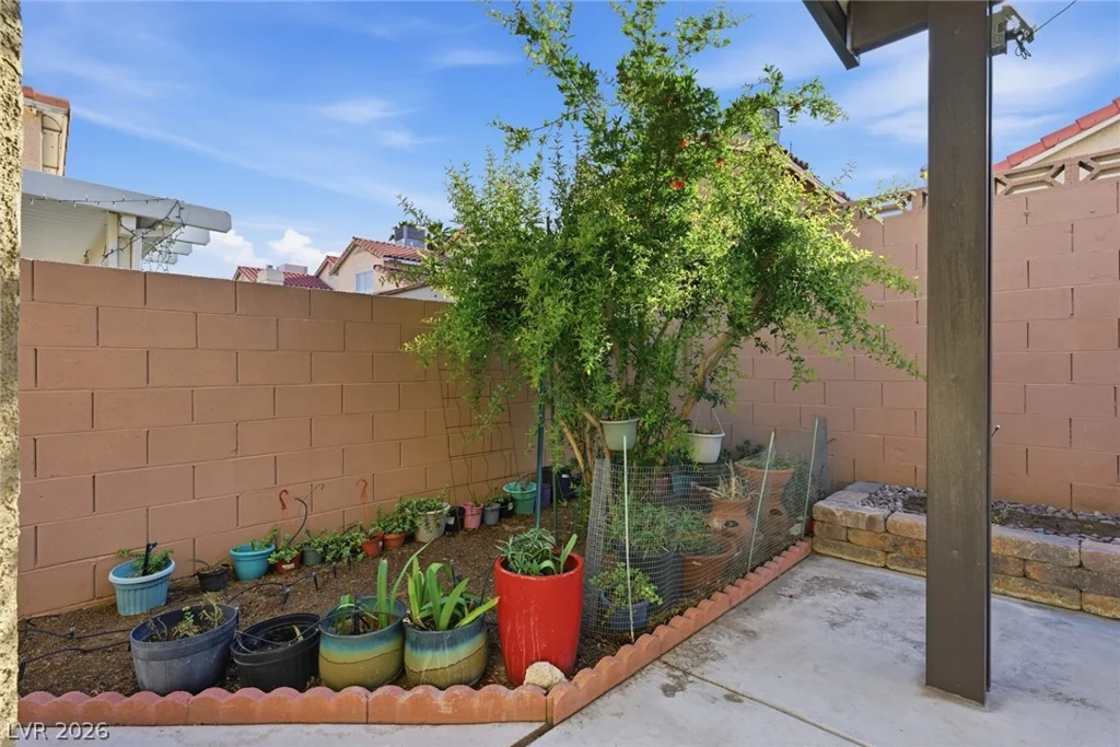 2304 Stockton, Las Vegas, NV 89104