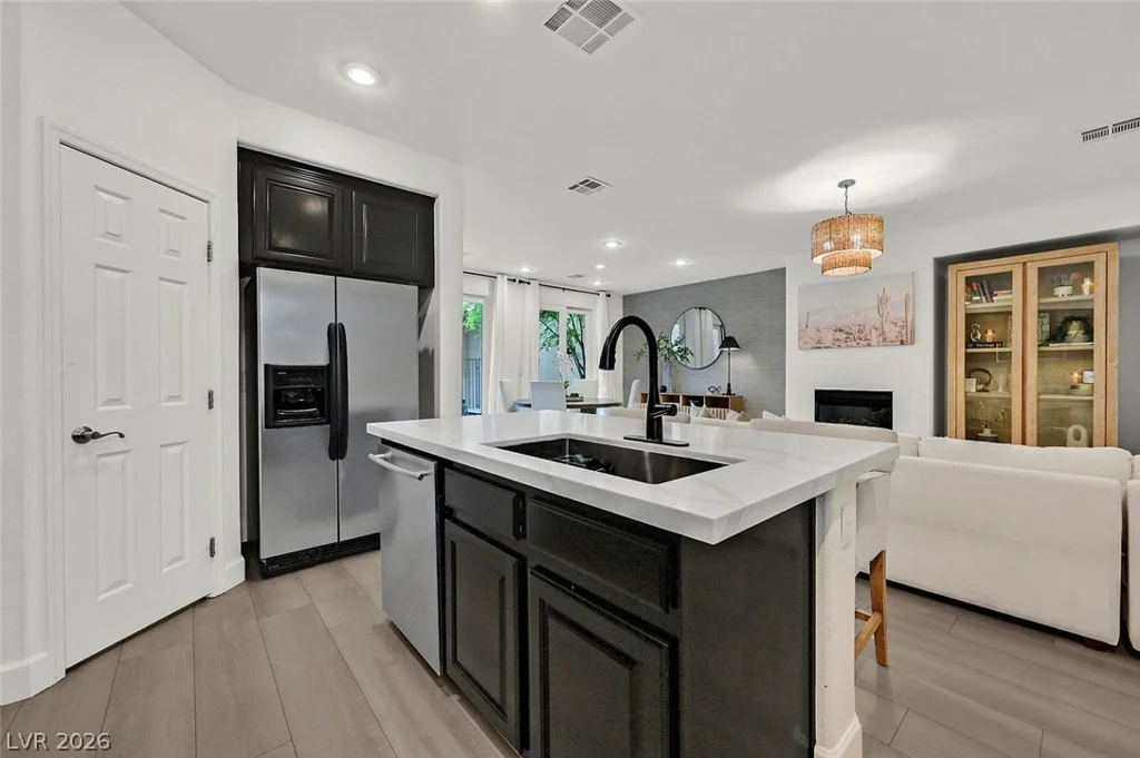 11512 Belmont Lake, Las Vegas, NV 89135