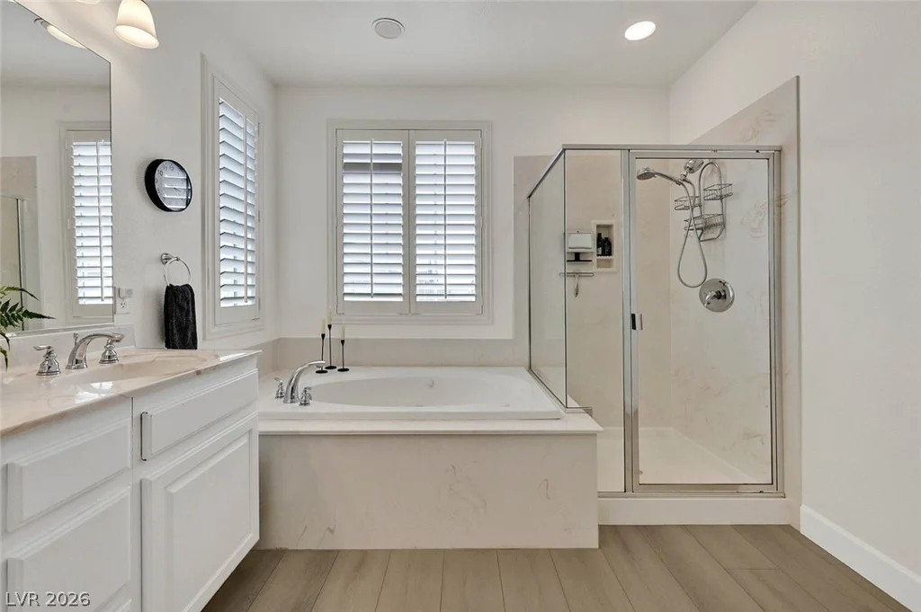 11512 Belmont Lake, Las Vegas, NV 89135