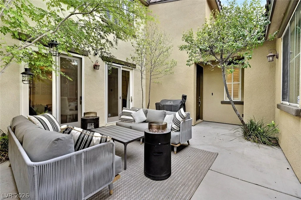 11512 Belmont Lake, Las Vegas, NV 89135