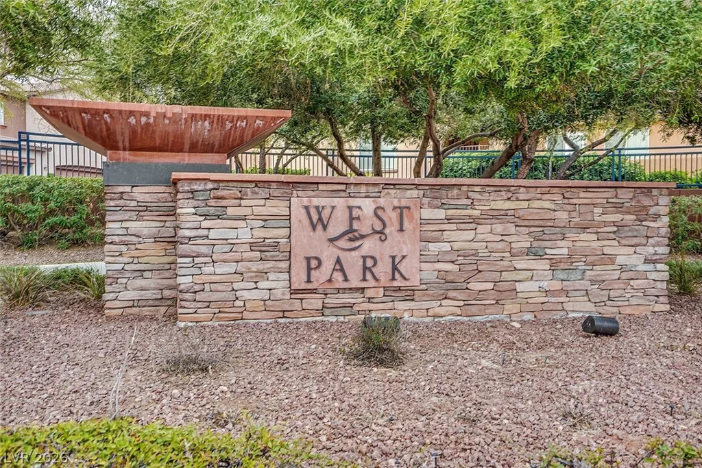 11512 Belmont Lake, Las Vegas, NV 89135