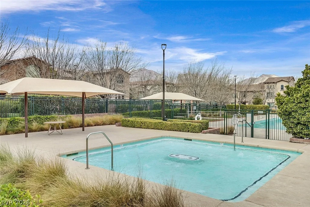 11512 Belmont Lake, Las Vegas, NV 89135