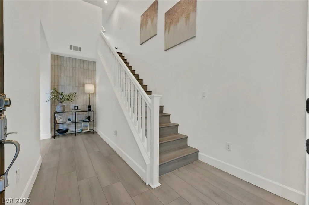11512 Belmont Lake, Las Vegas, NV 89135
