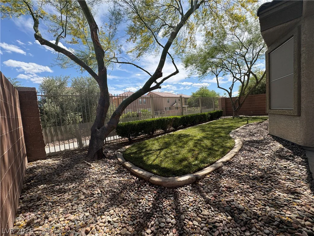 4117 Gliding Gulls, North Las Vegas, NV 89084