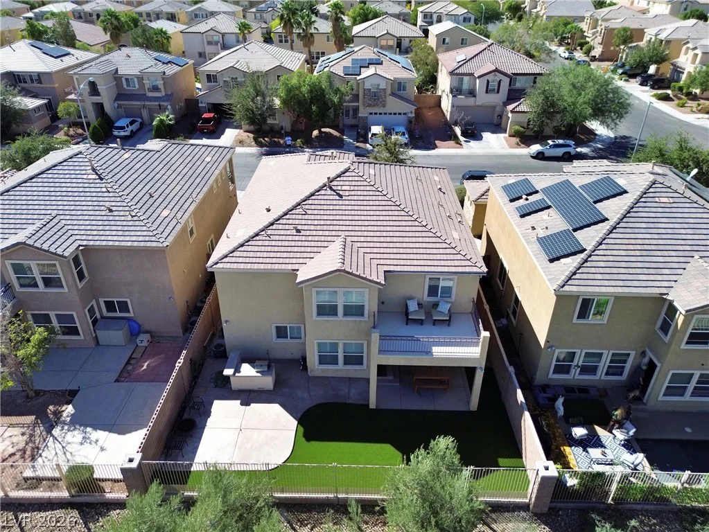 7132 Diving Petrels, North Las Vegas, NV 89084