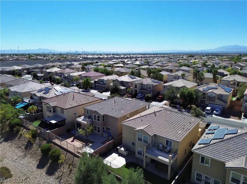7132 Diving Petrels, North Las Vegas, NV 89084