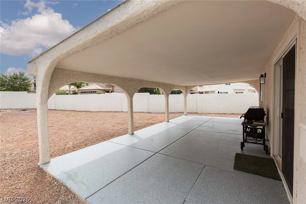352 Lander, Henderson, NV 89074