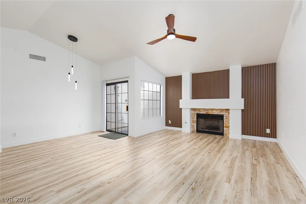 352 Lander, Henderson, NV 89074