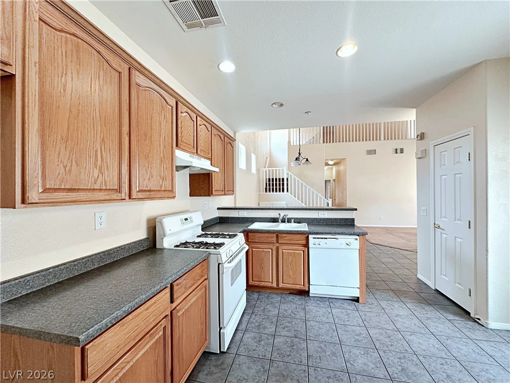 7805 Marbledoe, Las Vegas, NV 89149