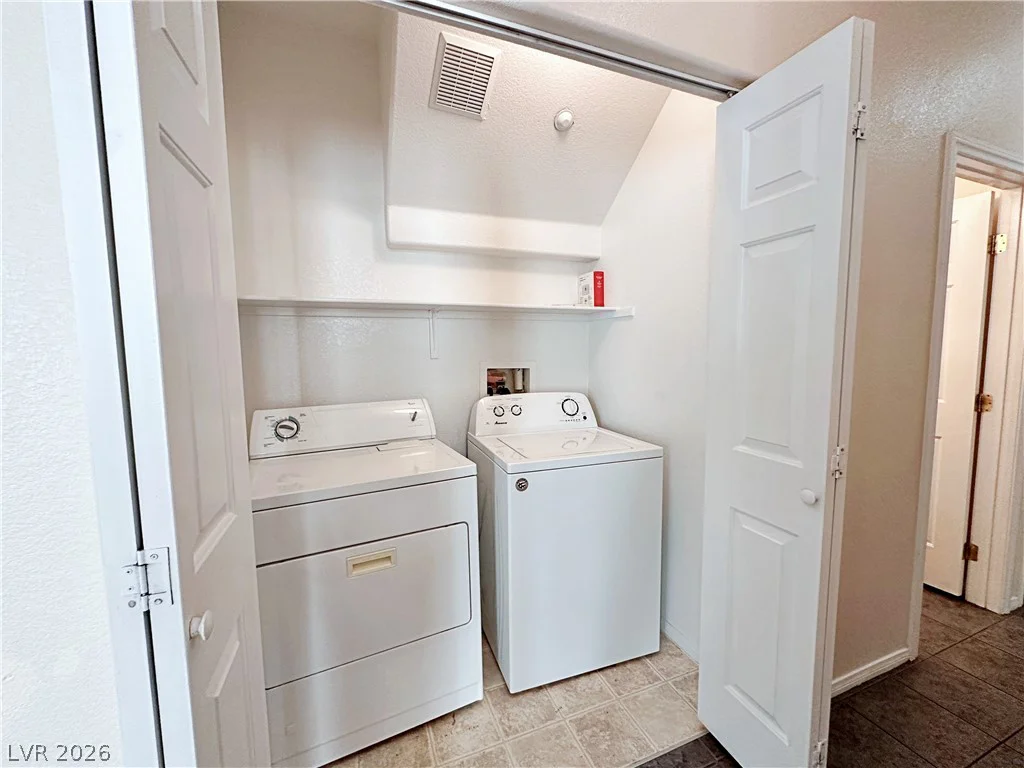 7805 Marbledoe, Las Vegas, NV 89149