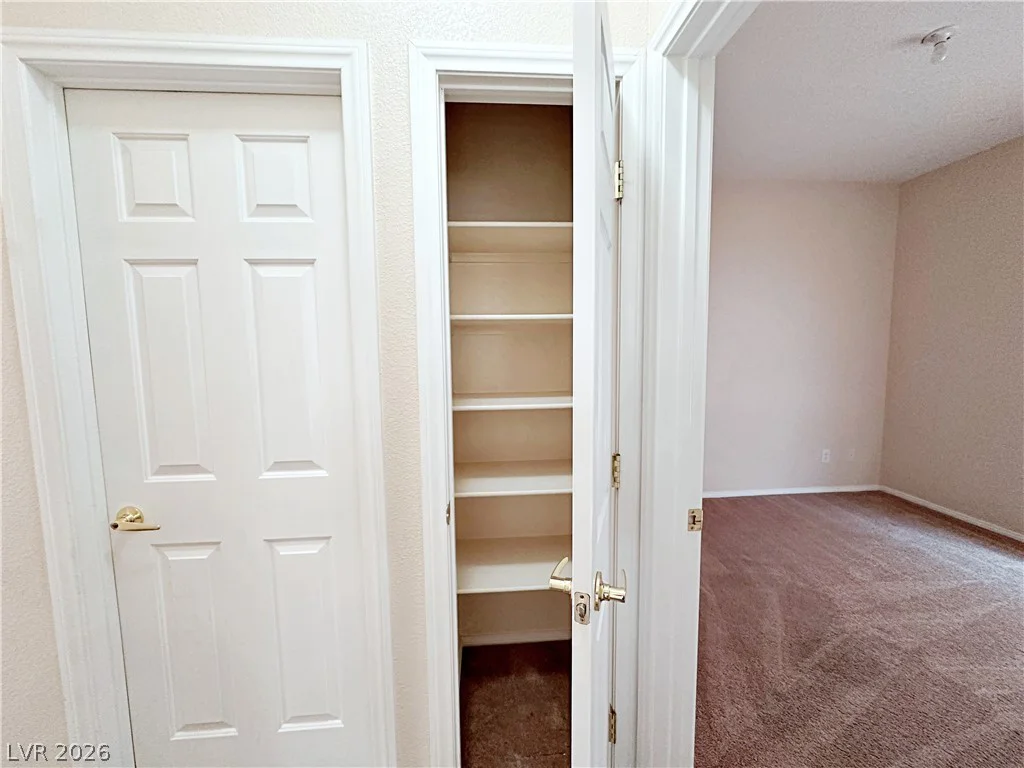 7805 Marbledoe, Las Vegas, NV 89149