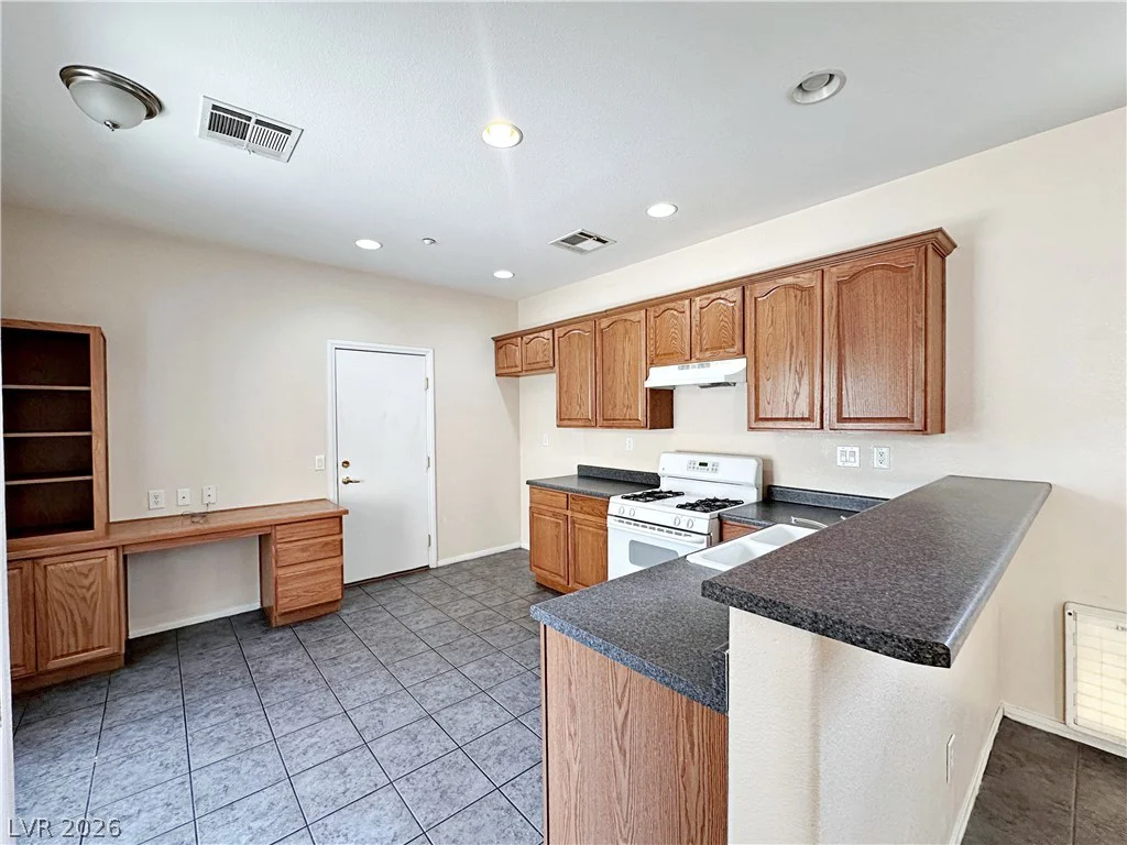 7805 Marbledoe, Las Vegas, NV 89149