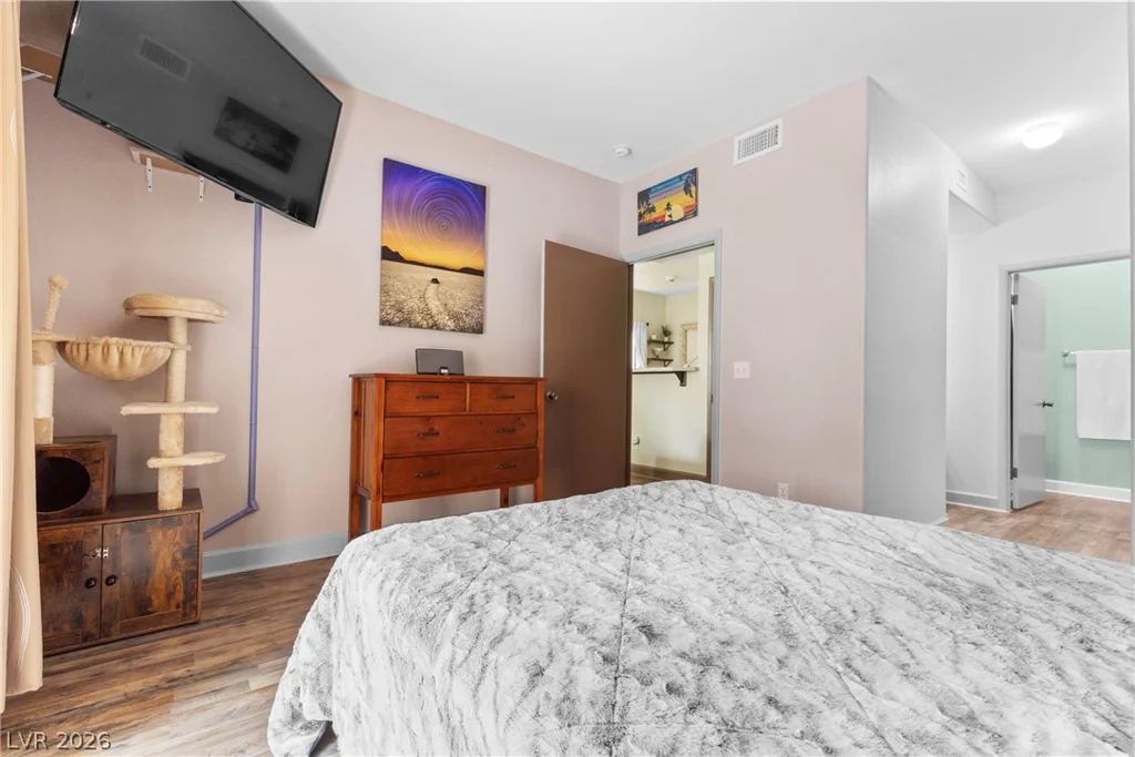 2110 Los Feliz, Las Vegas, NV 89156