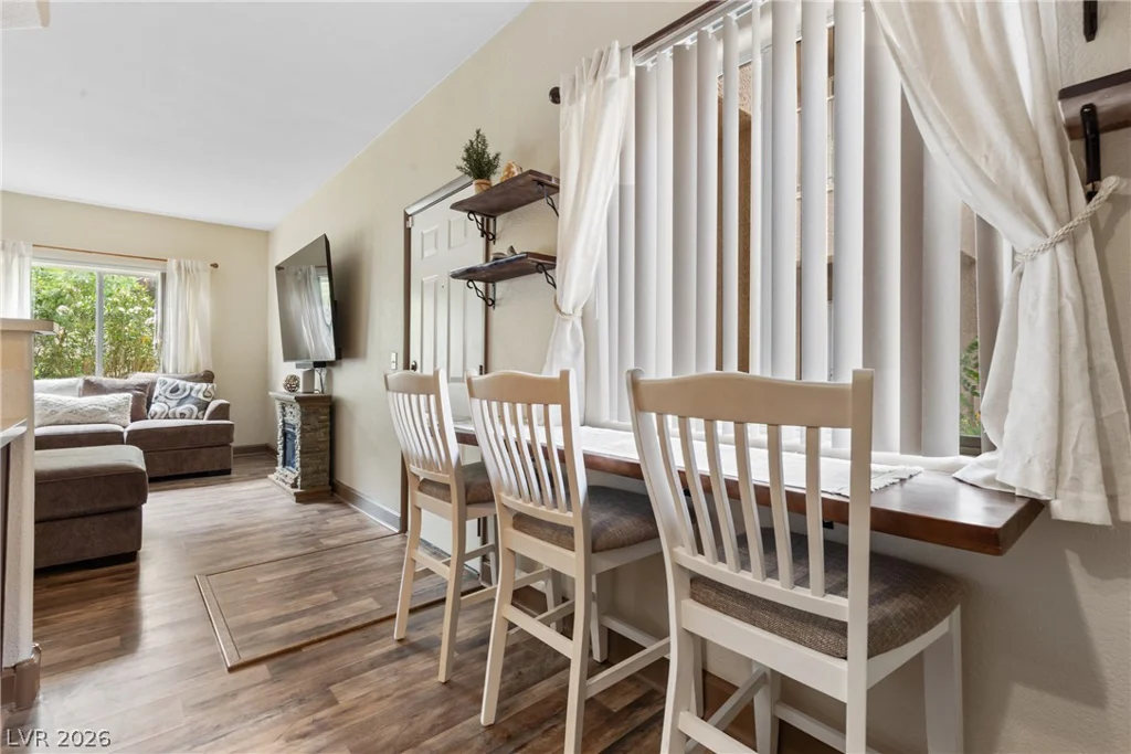 2110 Los Feliz, Las Vegas, NV 89156