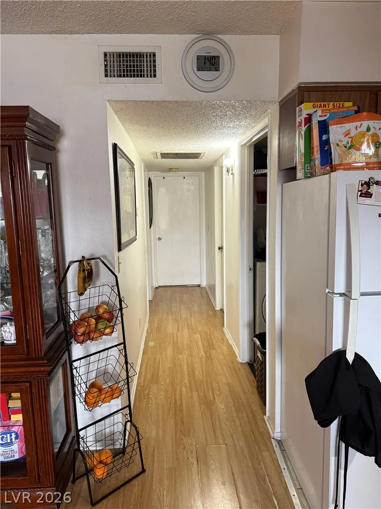 2908 Siki, Las Vegas, NV 89101